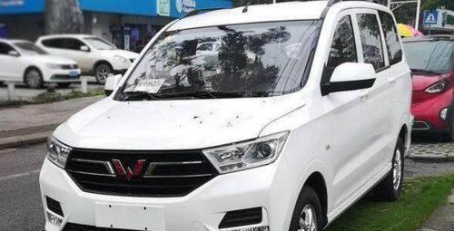 2018款五菱宏光S确定秋季正式上市！比宝骏730漂亮 配1.5L 4万起