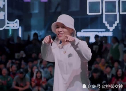 这就是街舞选手何展成杨文昊黄景行潮牌汇总,