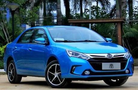 合资车的噩梦！这款A＋级车上市，动力秒杀思域，百公里油耗1毛