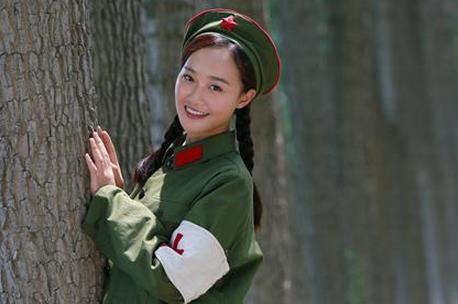 出道6年电影9部电视剧15部,蓝盈莹是90后的演