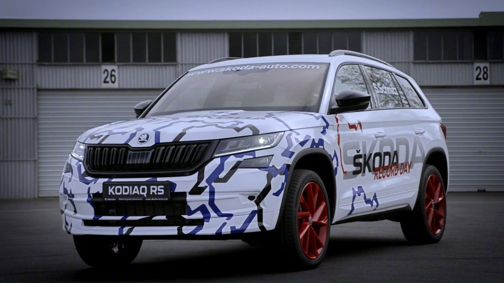 斯柯达Kodiaq RS日前以9分29.84秒的成绩成为纽北最速量产7座...