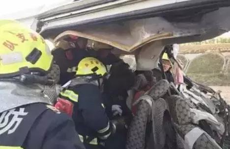 「AA学车」吉林省一驾校送考发生惨烈车祸 学