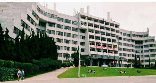 年轻人打工好,还是创业好,看李嘉诚怎么说!你怎