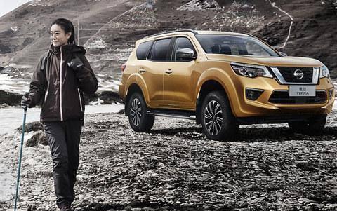 16万平民普拉多上市，车身比霸道还大，网友：对得起小号途乐称号