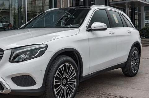 为对抗全新宝马X3, 奔驰推出入门级GLC, 月薪五千即可入手