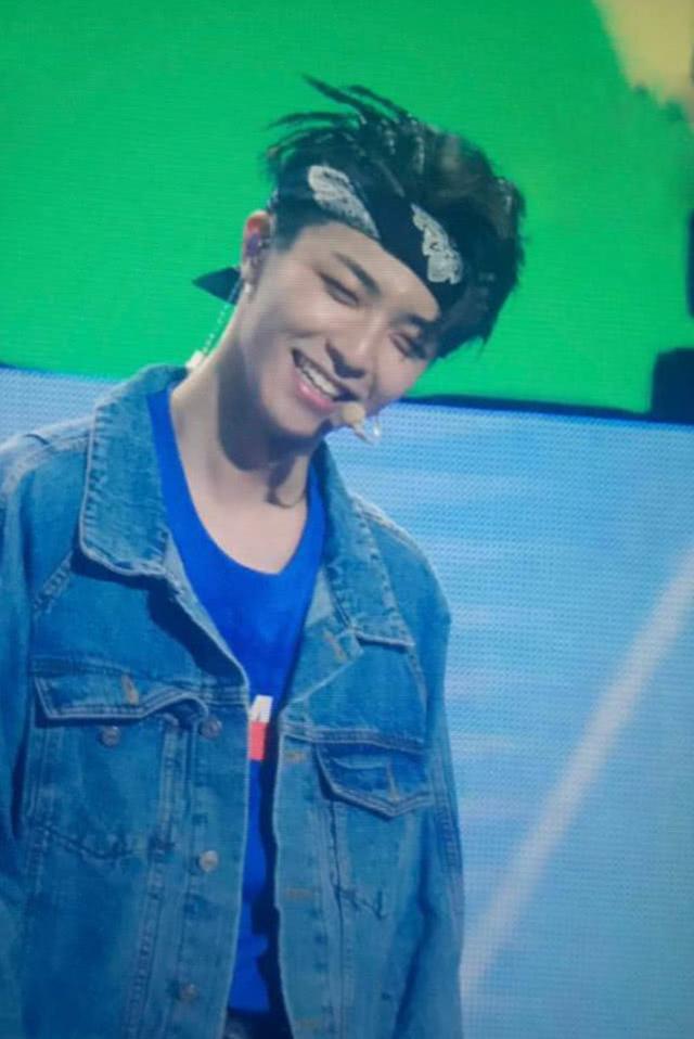 陈立农脏辫一改往日清新形象,网友:不敢想他俩