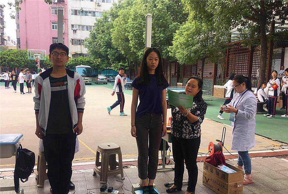 男生身高仅168,在南方算是什么水平?妹子的回