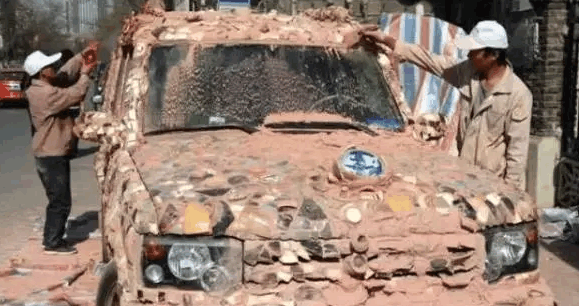 路虎(Landrover), 路虎公司是世界上生产四驱车的公司之一