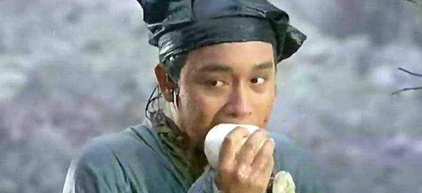 因明星而走红的吃相,吃鸡蛋周润发最经典,喝奶