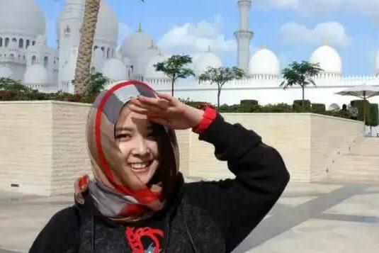 嫁到迪拜的中国女子,开着豪车住豪宅,唯独这2