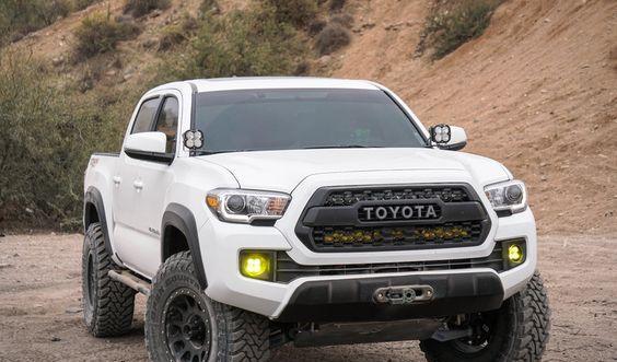 丰田TACOMA塔科玛皮卡，改装美图让你一次看个够，越野行走暴徒