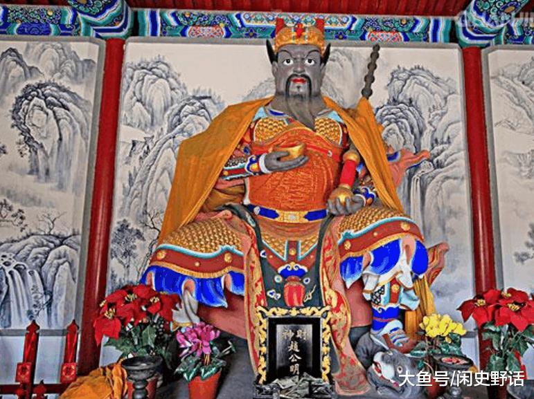 玉皇大帝为何不敢惹东华帝君? 因为他的出身与