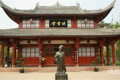 在苏东坡的故乡眉山，来一场吉利全新帝豪专场团购会