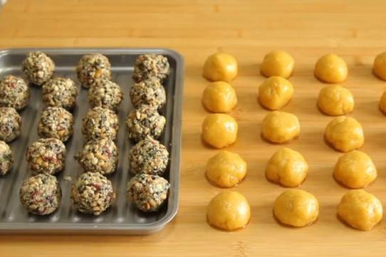 电饼铛也可以做月饼,做法简单还好吃,学会了和