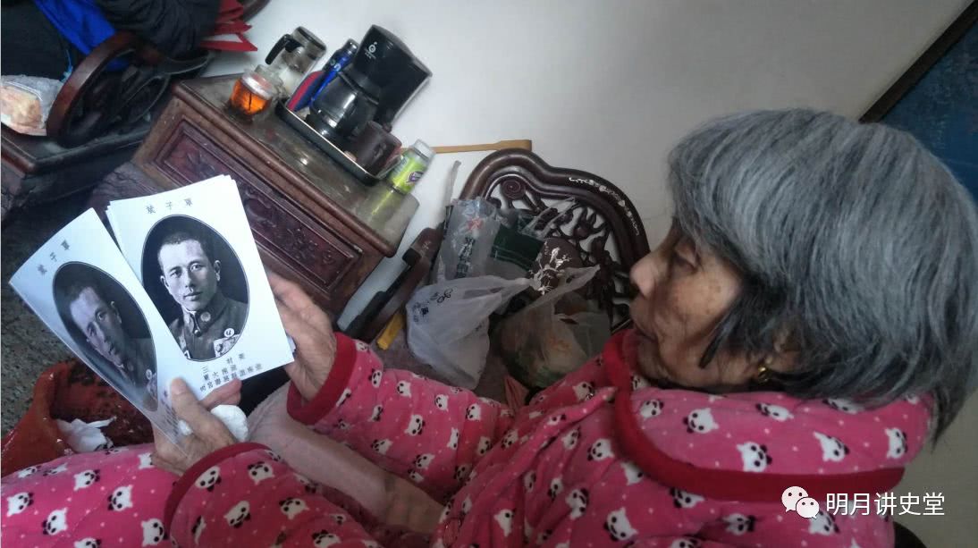 覃子斌将军1944年为国捐躯,后人苦寻74年首次