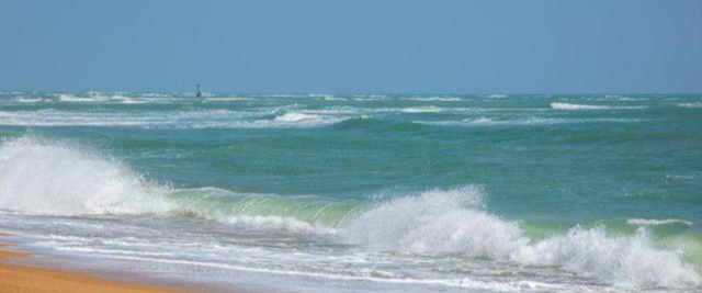 地理答啦:厦门鼓浪屿和海南三亚,哪个更好玩一