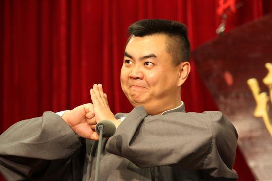 相声有新人里对郭德纲说您冲我了的张伯鑫,背