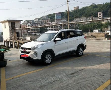 五菱宏光S3是换壳车?新提车故障不断,车主:就