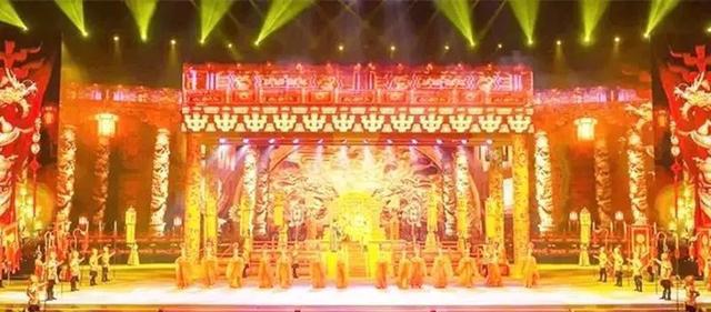 西安实景演艺《驼铃传奇》“跑着看” 重走古代丝绸之路