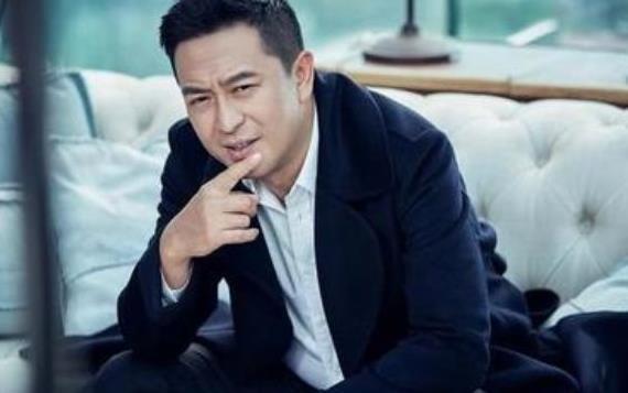 杨颖:我值得8000万片酬,老戏骨张嘉译淡然一笑,回应8