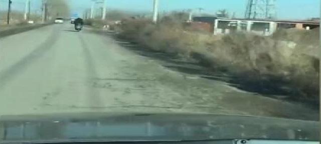 唐山小伙朱振彪见义勇为追赶肇事者, 不料对方