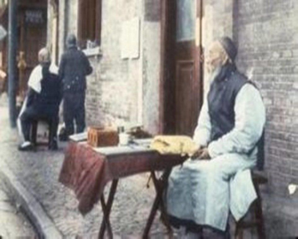 做了二十多年的算命先生口头阐述，比你想象的苦太多!!