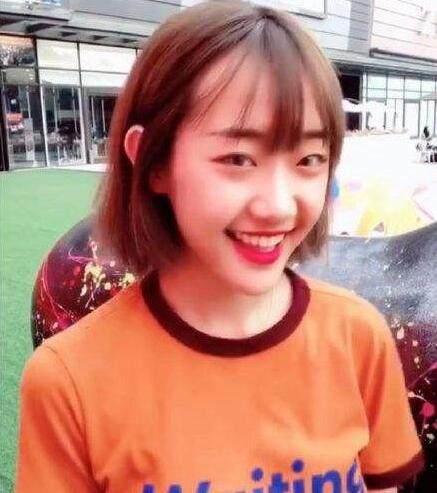 抖音网红代古拉K是什么来头? 看完觉得她应该