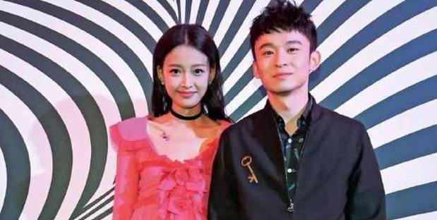 她刚成名就生小孩坐豪车, 丈夫19岁拿影帝, 婆婆捧红了80多位明星