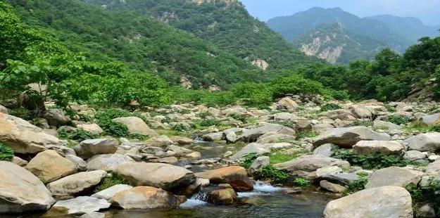 秀龙潭景区,原汁原味美到不行,40元一天管吃住