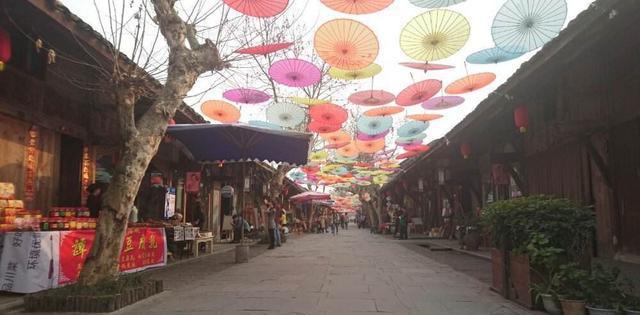 成都十大最美的古镇, 有五处是4A级景区, 人少景美