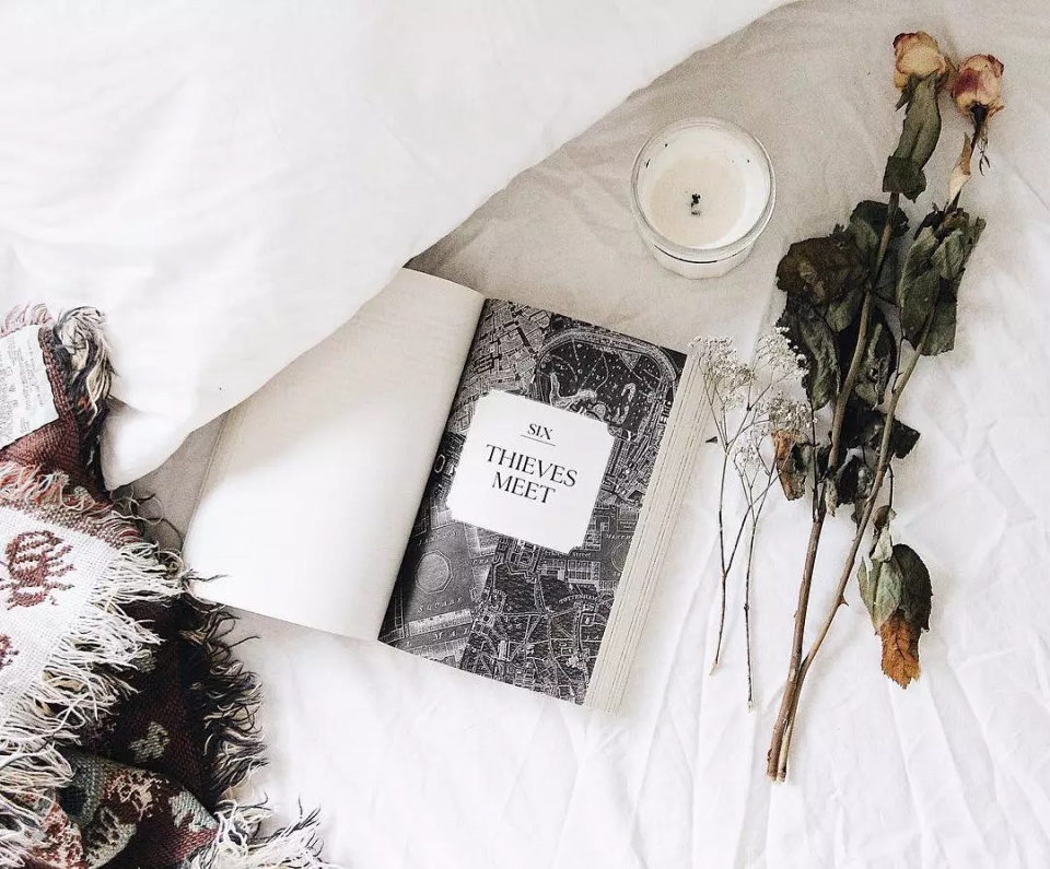 知名落魄网红揭秘:网红都是这么摆拍的