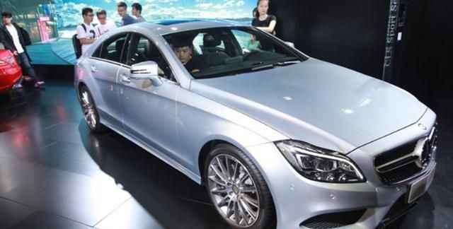 买车险时这五种险种用处不大，买了可能会白扔钱，不如不买