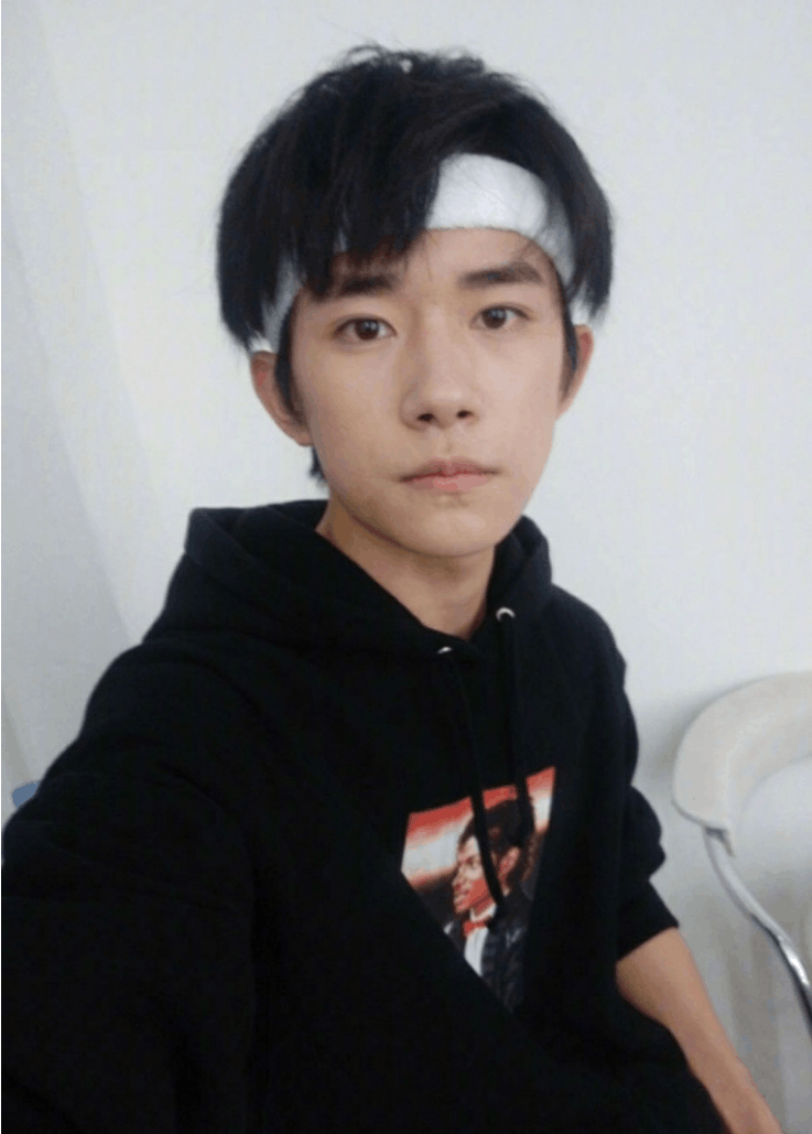 易烊千玺高考分数出炉,自诩学霸的他竟然连英