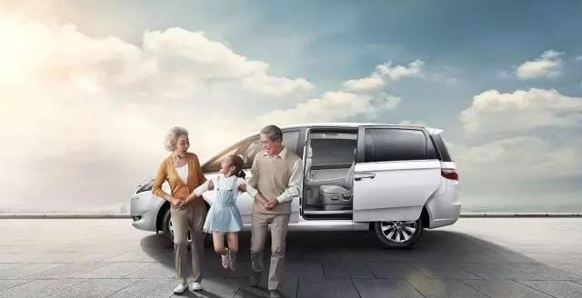 轩朗还是M50V？风度与温度的博弈