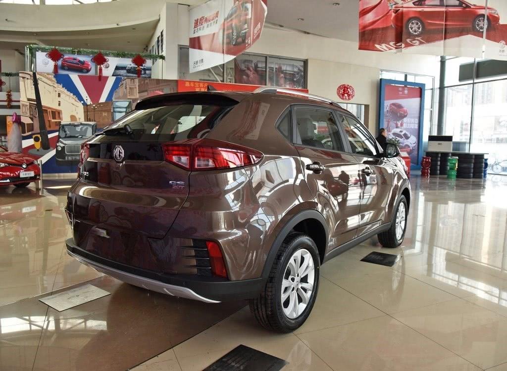 车重1.4吨，配1.5T6MT油耗6.6，操控比指南者精准，8万起够诚意