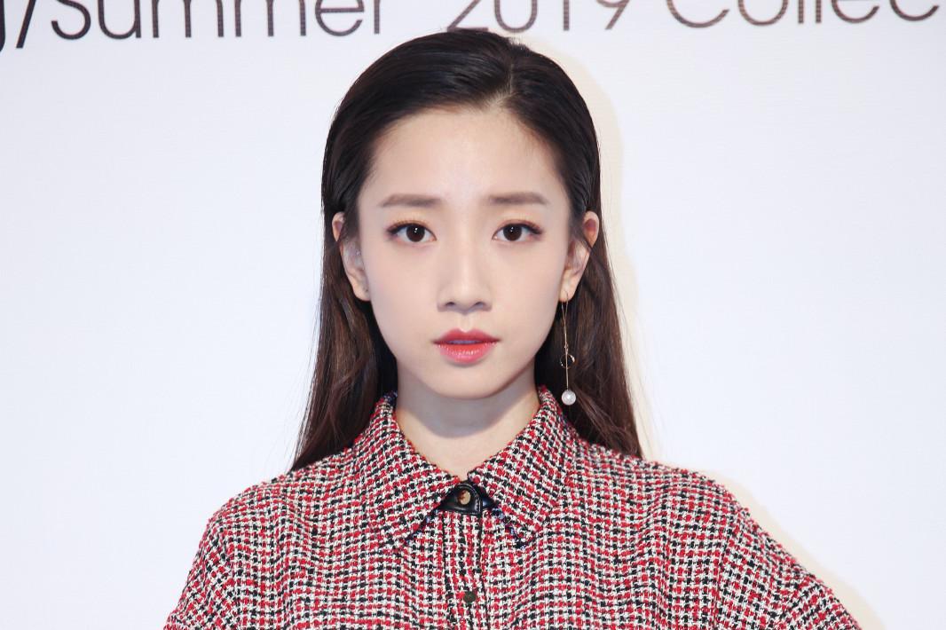 新晋演员马梦唯惊喜亮相2019春夏FASHION N