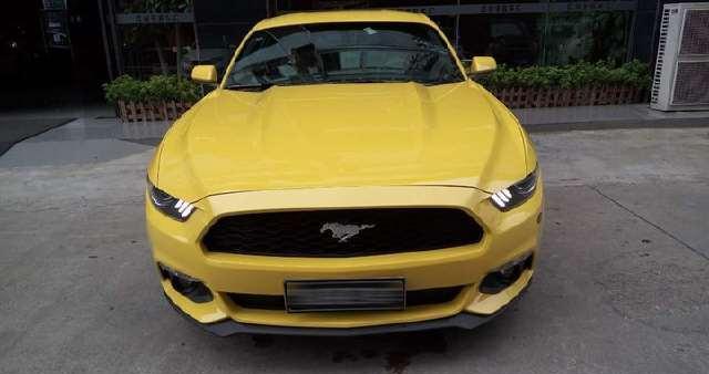 神车与大黄蜂同是肌肉车 大嘴造型很野性这一波是为了情怀!