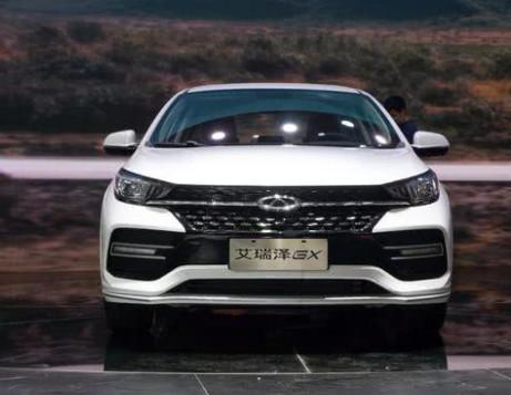 奇瑞再推艾瑞泽新款轿车，对标帝豪卖5万，看这颜值一定能大卖！