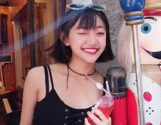 抖音网红代古拉K是什么来头? 看完觉得她应该