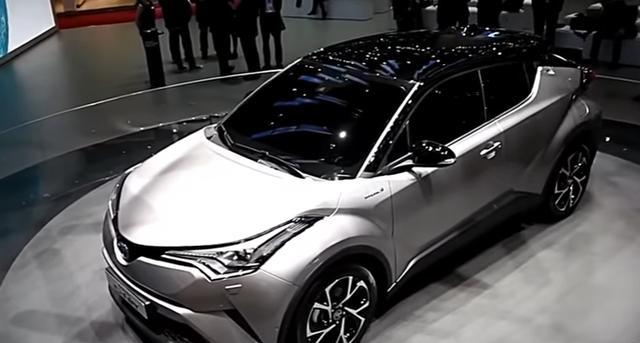 15万预算内合资SUV不如买它，不仅省油还颜值高