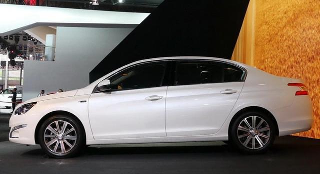 宝马借它发动机, 4.9L/100km油耗比日系车还低, 13万起不输速腾!