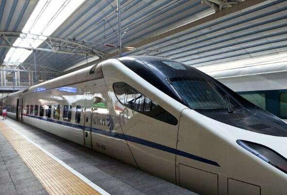 中国修建一条途径三省时速350公里高铁,沿线城