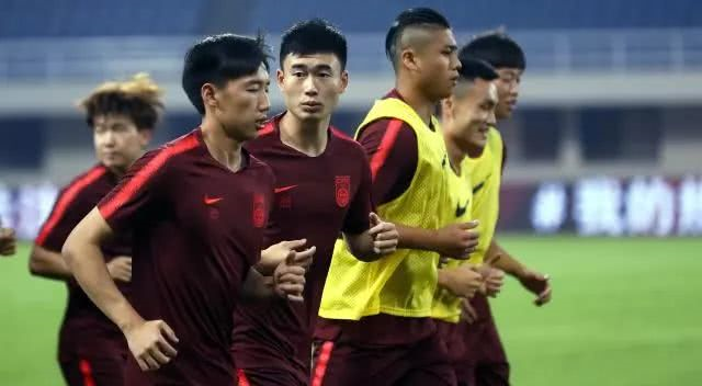 全员到齐!备战亚运会 中国U-23国家男子足球队