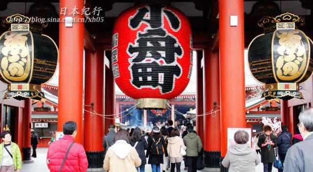 看动漫不过瘾?去浅草神社当巫女...