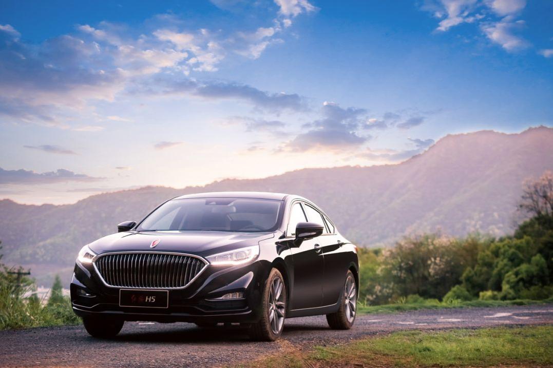 红旗来了，自主哭了，合资愁了，豪华跑了