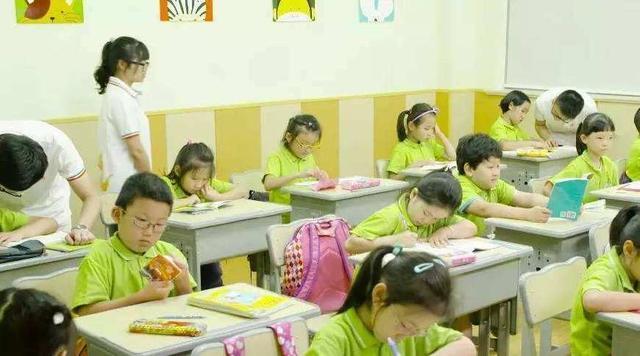 为解决三点半难题,教育部呼吁:成立托管机构