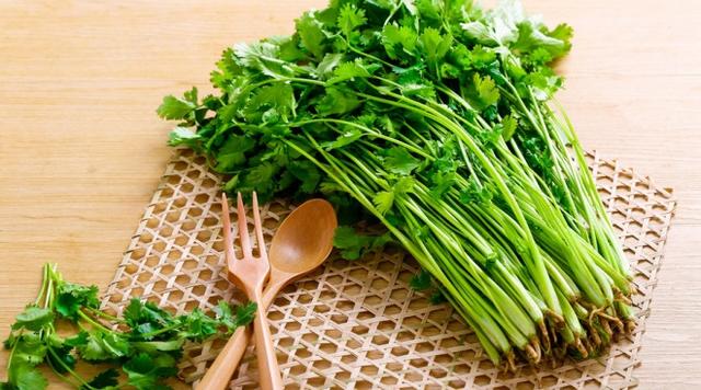 为啥有人觉得香菜、榴莲臭,但有人觉得香?这次