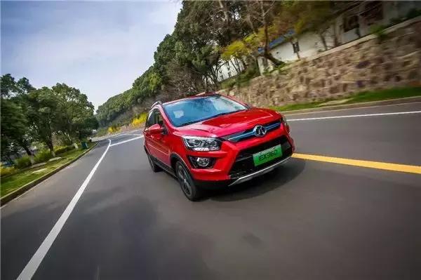 续航300KM一周一充 10万能入手的小型纯电SUV有哪些?