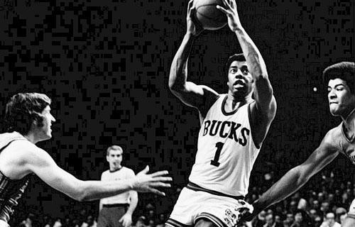 NBA历史三双数据排行榜,现役仅两人入围,第五