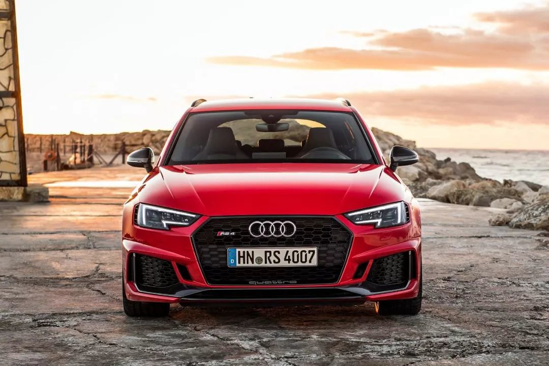 暴走的瓦罐—奥迪rs4 avant